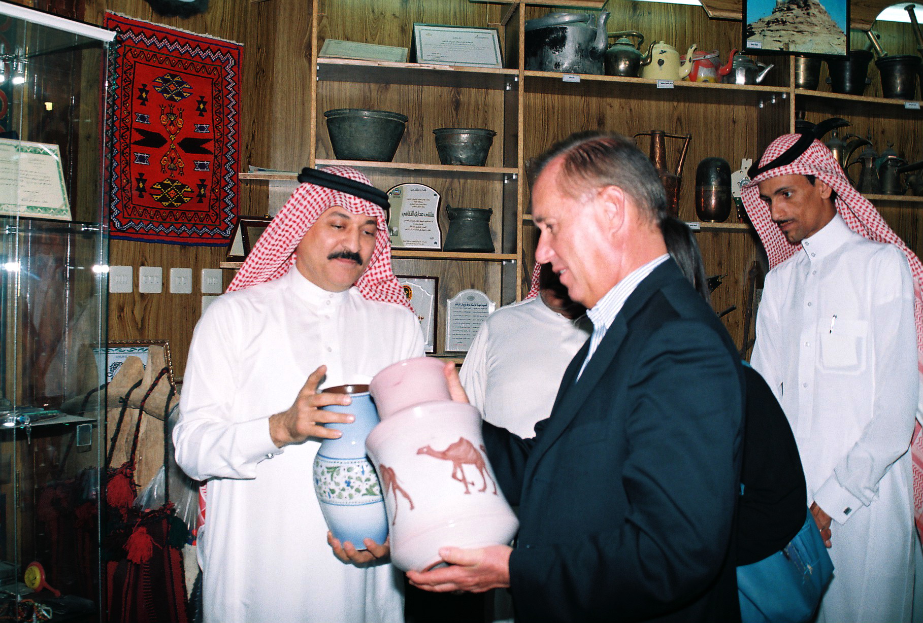 زيارة السفير الفرنسي